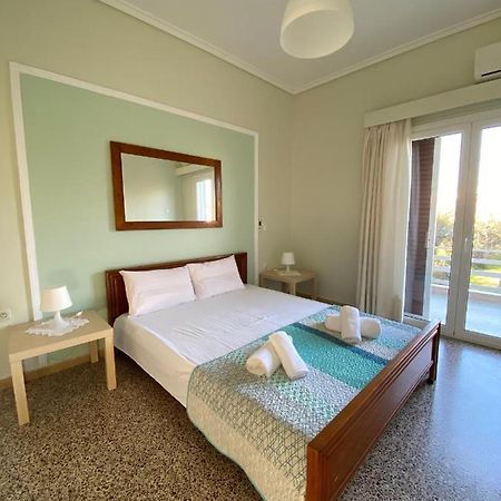Mpanos Sea Apartment 1 ルートラ・オレアス・エレニス エクステリア 写真